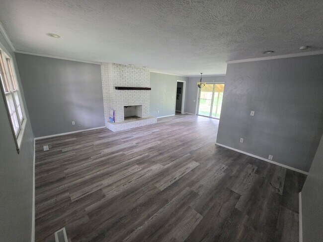 Foto del edificio - 3461 S Ferguson Ave