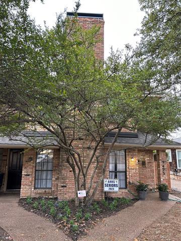 Building Photo - 5423 El Campo Ave