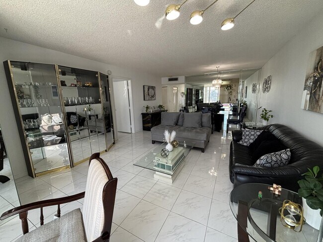 Foto del edificio - 7620 NW 18th St