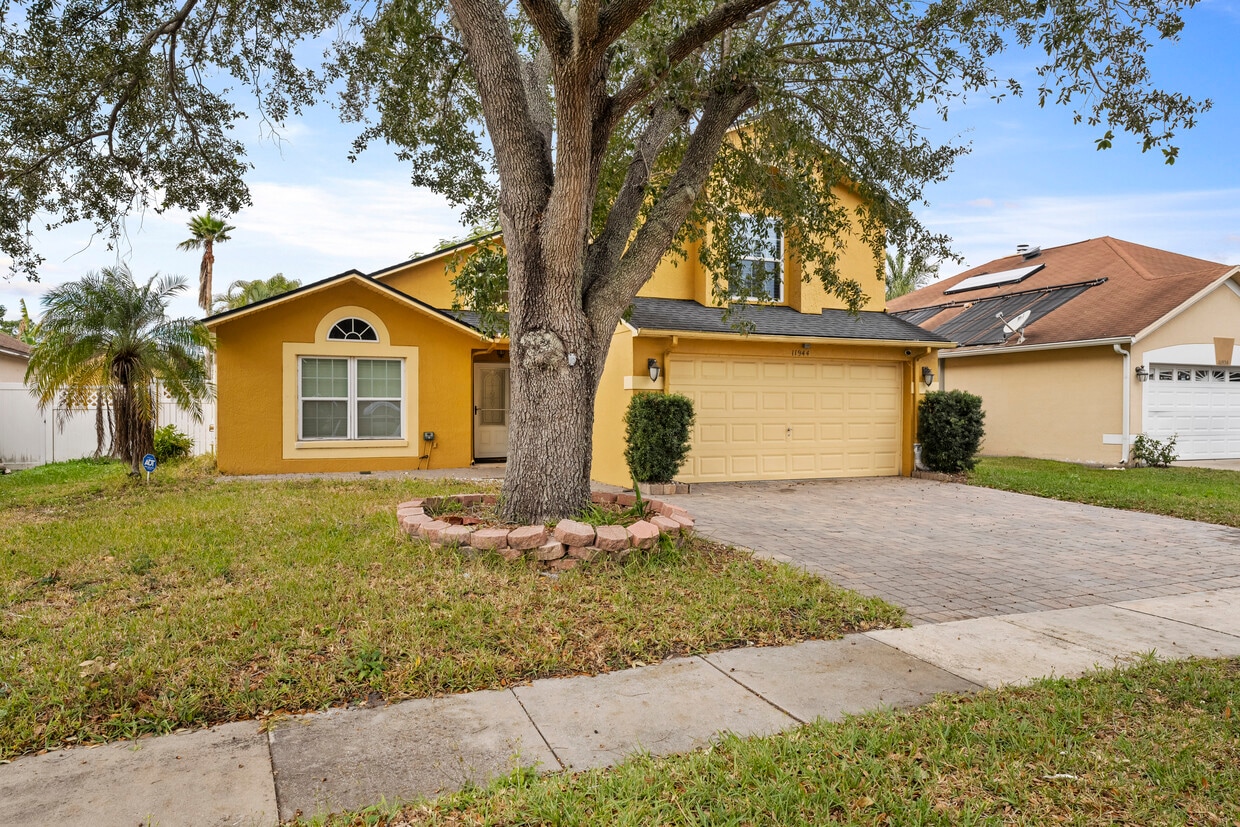 Primary Photo - 11944 Cheltinham Dr