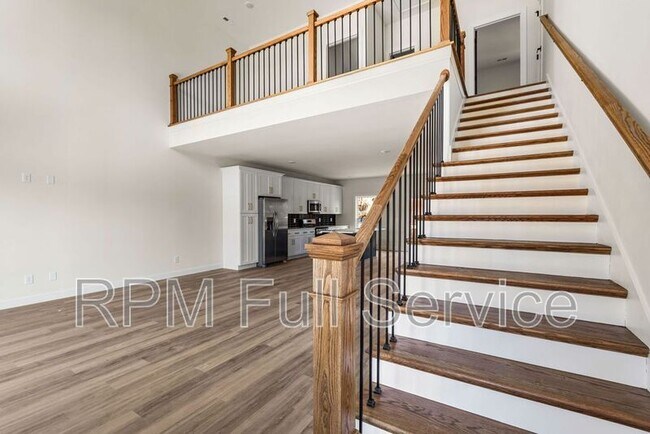 Foto del edificio - 2134 25th Ave N