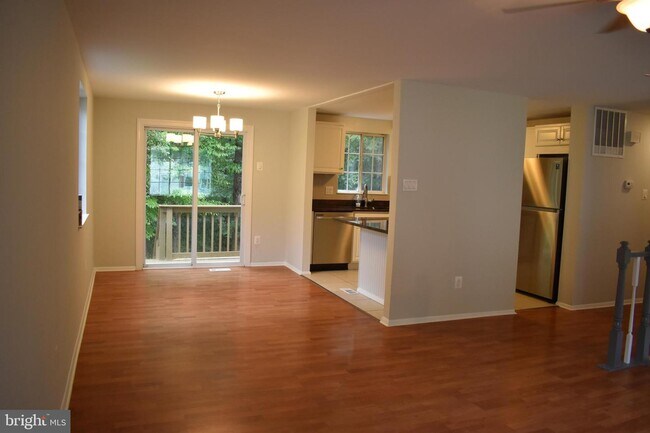 Building Photo - 8127 Winter Blue Ct