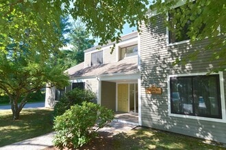 Building Photo - 25 Concord Greene