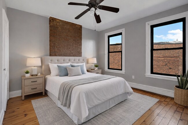 Foto del edificio - 544 Bramhall Ave