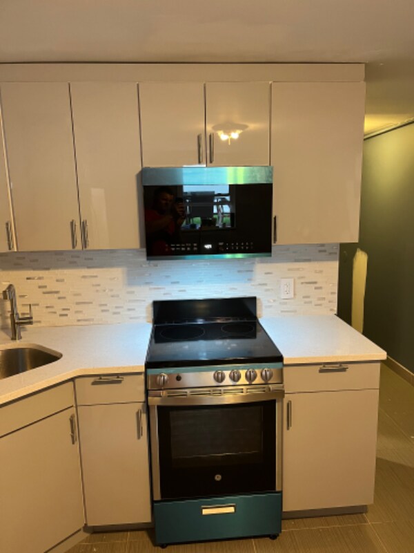 Primary Photo - 25 Remsen St