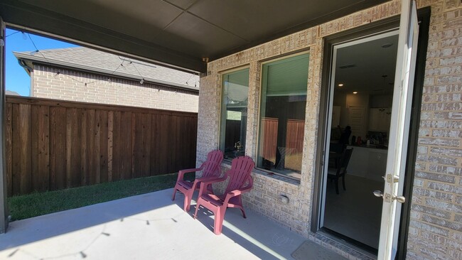 Building Photo - 4 Bedroom Single Family in Fort Worth