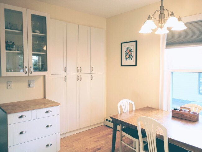 Cocina - 28 Robbins St