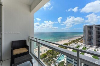 Building Photo - 6801 Collins Ave