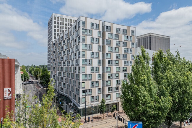 Building Photo - The Louisa Flowers