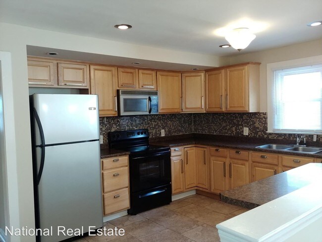 Building Photo - 3 br, 2 bath House - 1235 Effingham Road