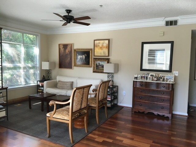 Foto del edificio - 955 Juniper St NE
