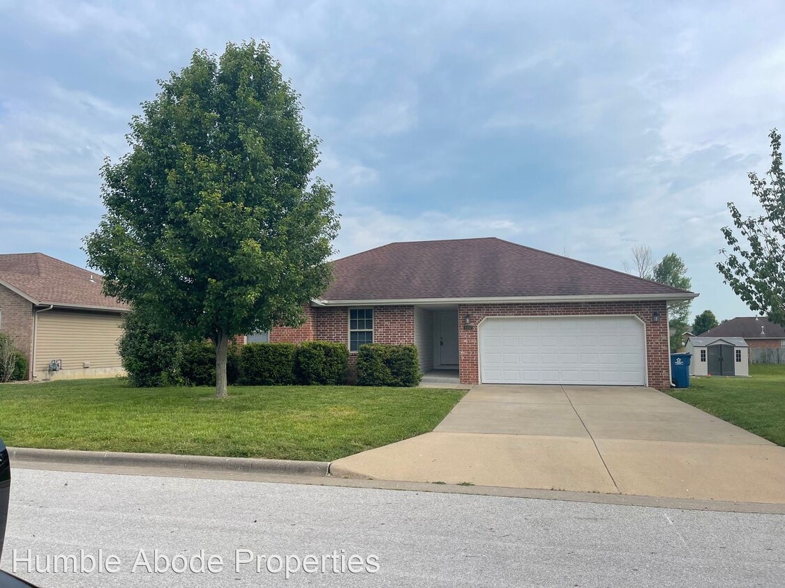 1002 E Melton Rd, Ozark, MO 65721 - House Rental in Ozark, MO ...