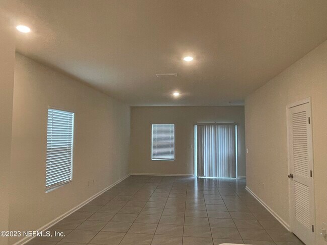 Building Photo - 7736 Legacy Trl