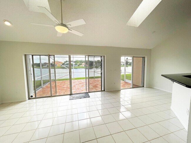 Building Photo - 9731 Tavernier Dr