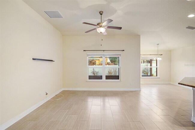 Foto del edificio - 1130 Sabine Ln