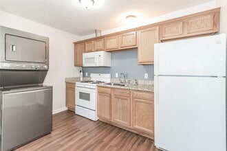 Building Photo - 3008 Wichita St