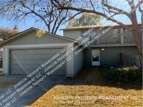 Building Photo - 577 N Eagle Hills Way
