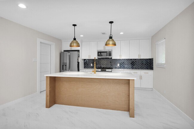 Foto del edificio - 5518 McKnight St