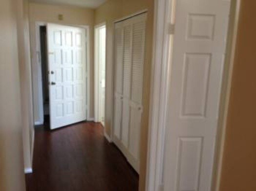 Foto del edificio - 750 W Hamilton Ave