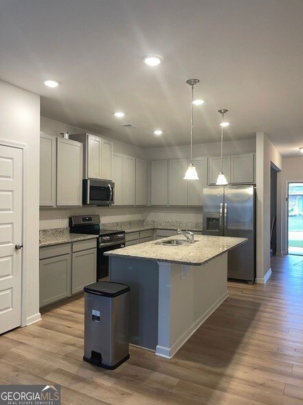 Foto del edificio - 1492 Trellis Ct