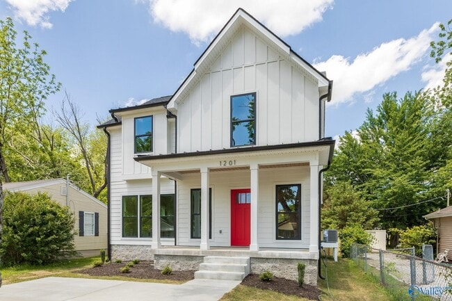 Building Photo - 1201 Halsey Ave NE