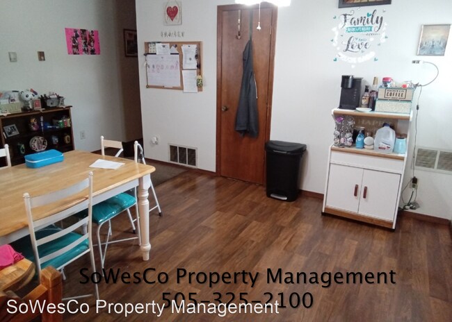 Foto del edificio - 3 br, 2 bath House - 2400 E 24th Street