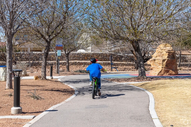Horizon Mesa Park offers the perfect biking experience.