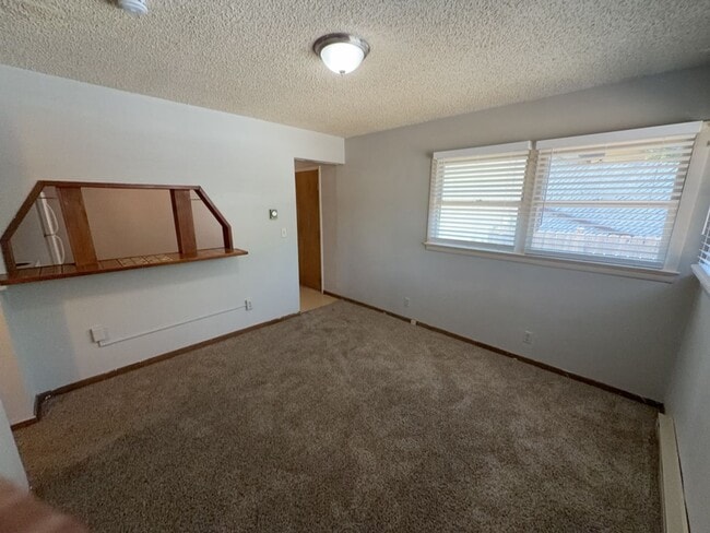 Building Photo - 1839 11th Ave Unit C