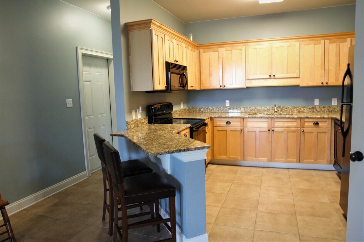 10 Silk Bay Dr Unit 121, Santa Rosa Beach, FL 32459 Condo for Rent in