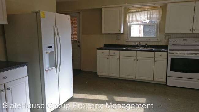 Building Photo - 3 br, 1 bath House - 81 N Donerville Rd WST