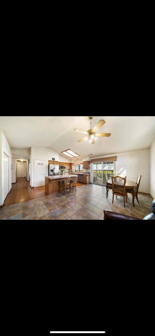 Foto del edificio - 3513 Somerset Ave