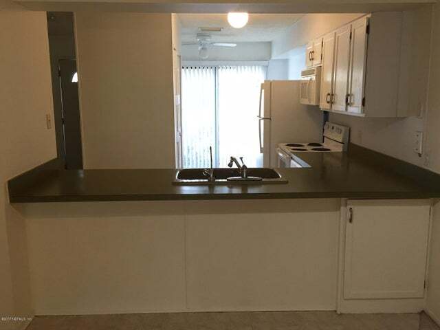 Building Photo - 6226 Lake Tahoe Dr