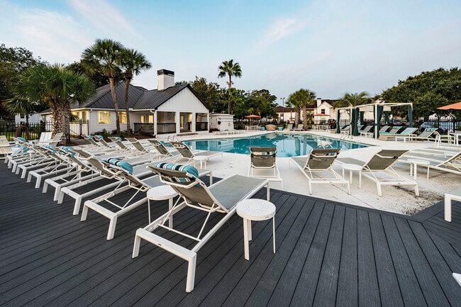 Building Photo - The Cooper