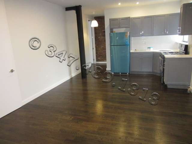 Foto del edificio - 1579 Sterling Pl