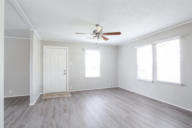 Foto del edificio - 11818 Greenspark Ln