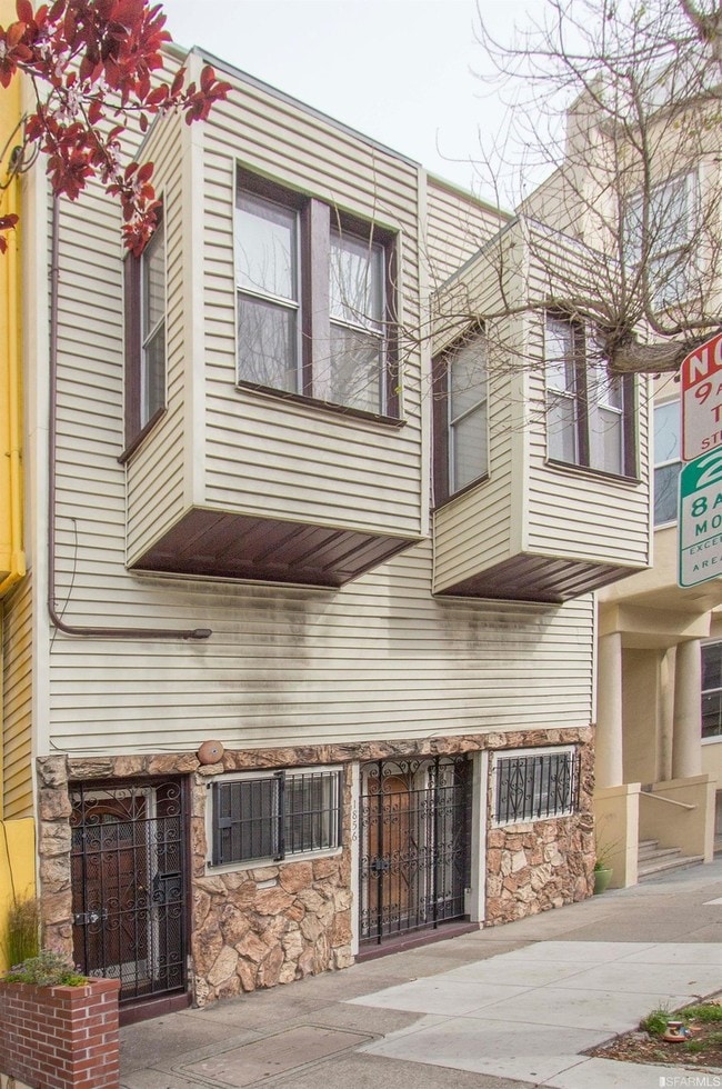 Building Photo - 1854 McAllister St