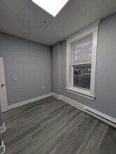 Interior Photo - Franklin Park Apartments