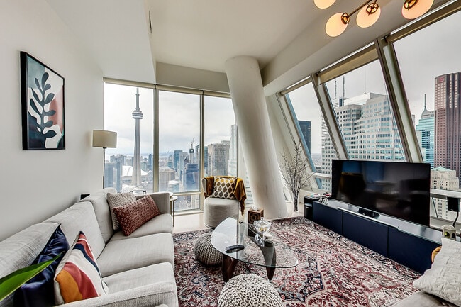 Building Photo - 8 The Esplanade