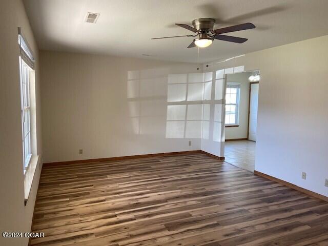 Building Photo - 2731 E 4th St