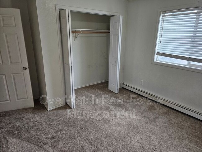 Building Photo - 11400 Heritage Ct