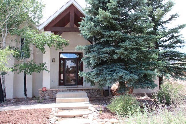 Building Photo - Mountain Shadows Beauty with 3 Bedrooms and 3 Baths Available Soon
