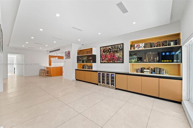 Foto del edificio - 3758 Prairie Ave