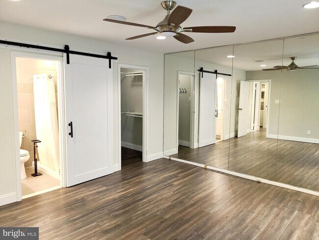 Foto del edificio - 4000 Gypsy Ln
