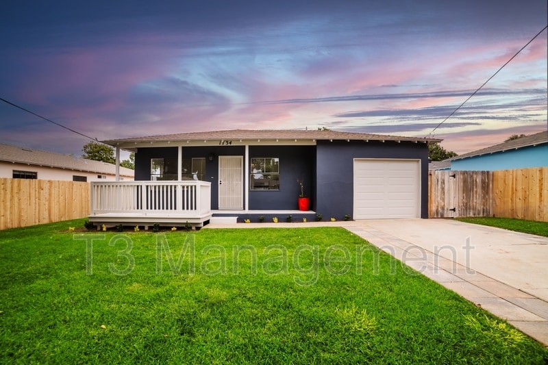 Foto principal - 1734 Serrano St