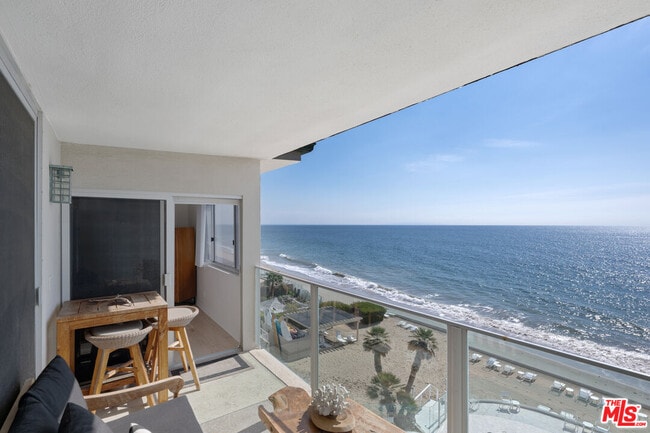 Foto del edificio - 22548 Pacific Coast Hwy