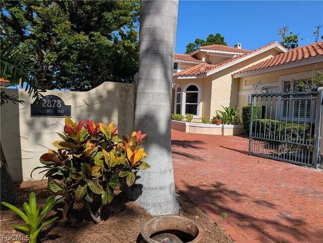 Foto del edificio - 2878 Valencia Way