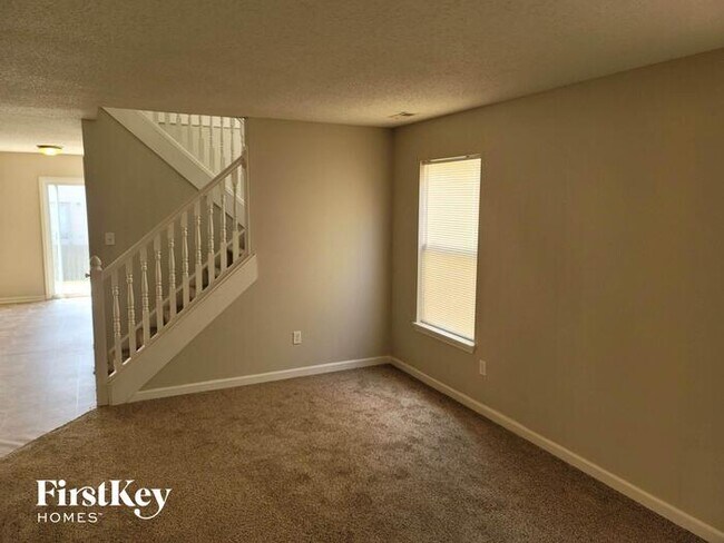 Building Photo - 11343 Roundwood Ct