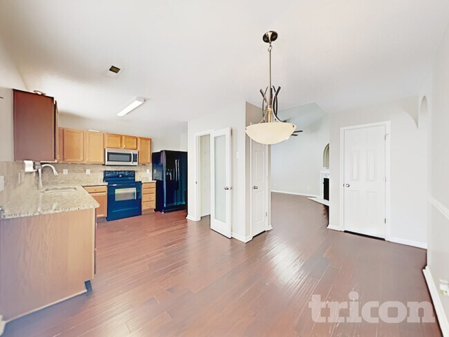 Foto del edificio - 1829 Mission Oaks St