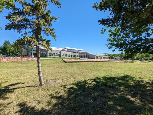 Photo du bâtiment - Jerry Place