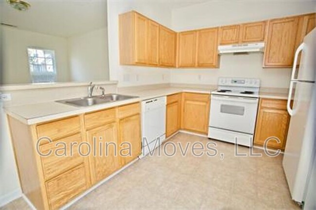 Building Photo - 107 Constantine Way